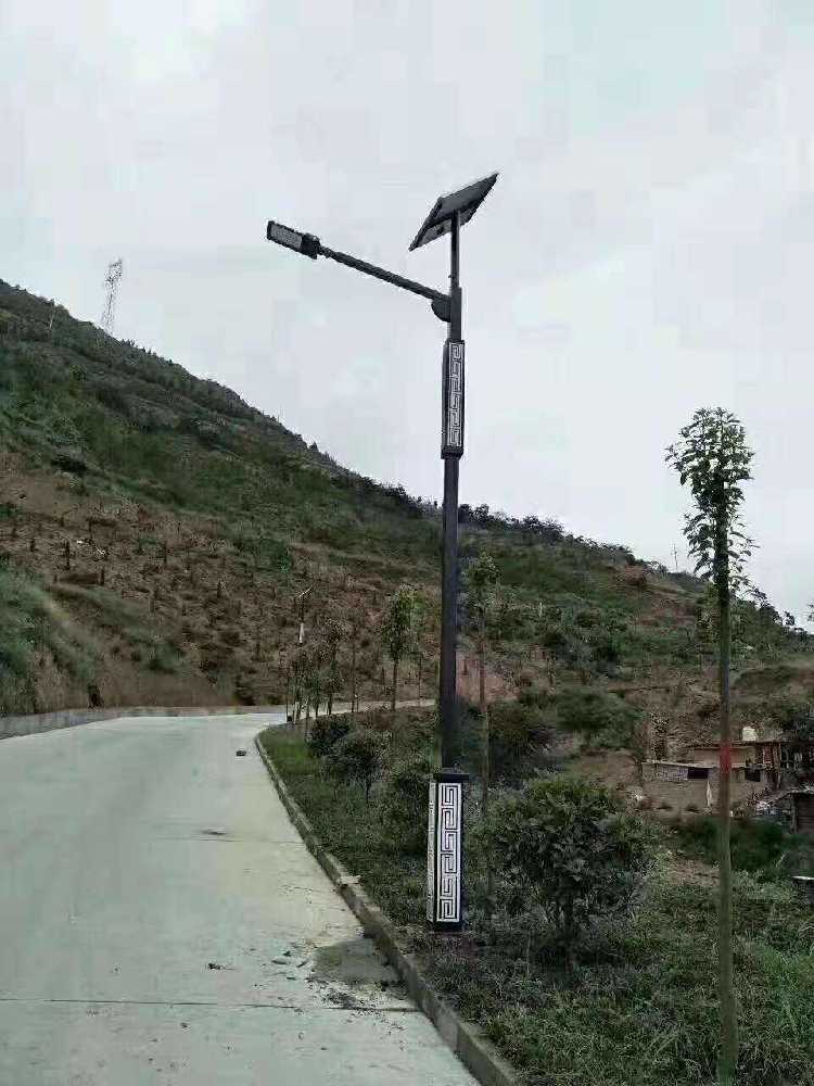 罗山县仿古太阳能路灯